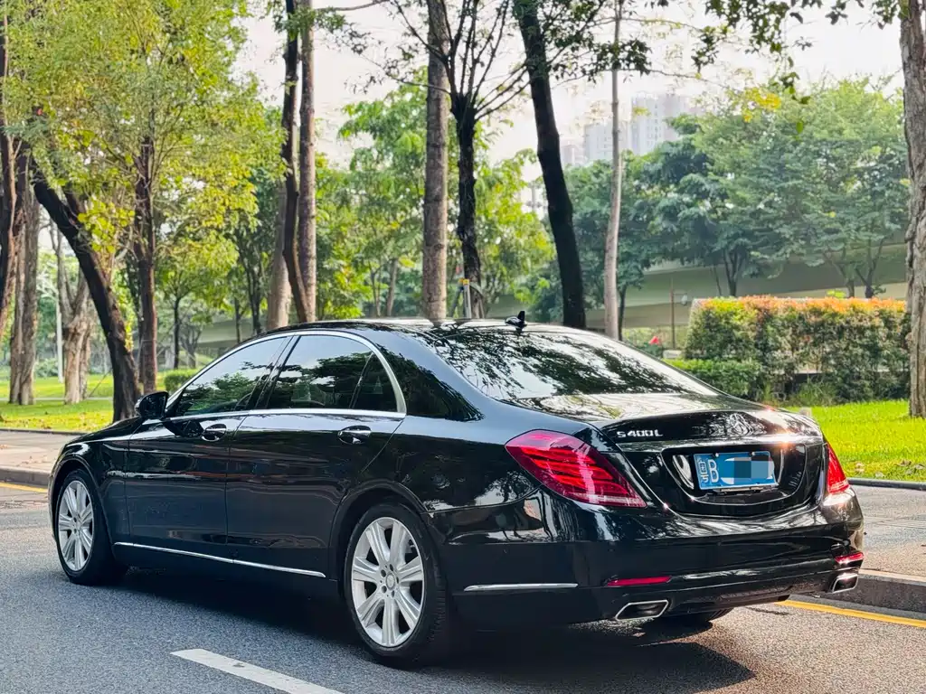 Mercedes-Benz S-Class — миниатюра 11