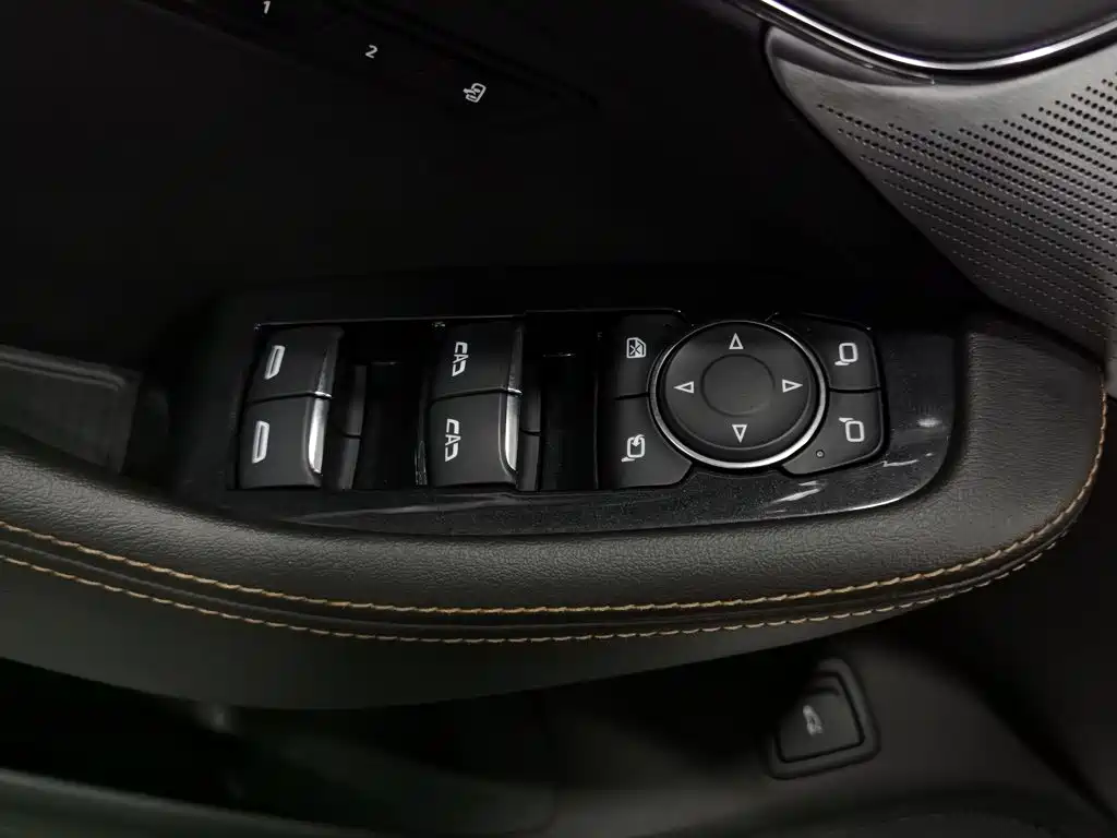 Cadillac CT5 — миниатюра 9