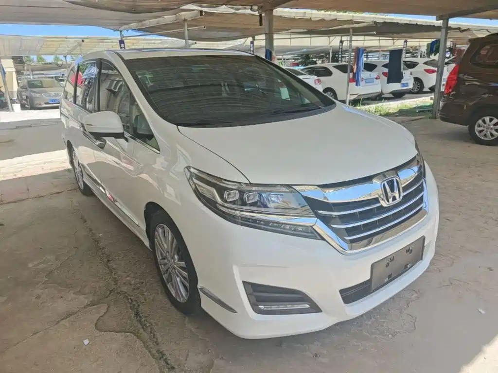 Honda Elysion — миниатюра 4