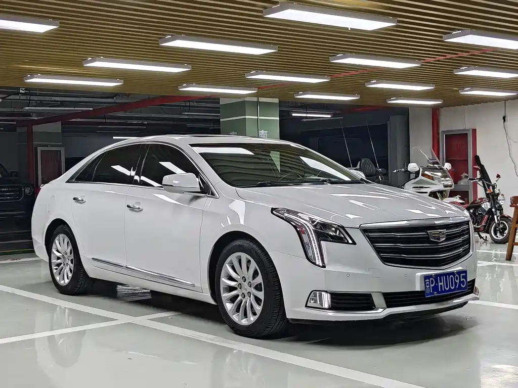 Cadillac XTS — миниатюра 3
