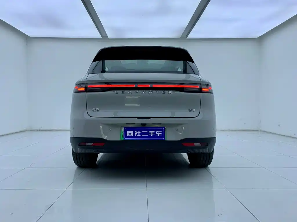 Leapmotor Leapmotor B10 — миниатюра 5