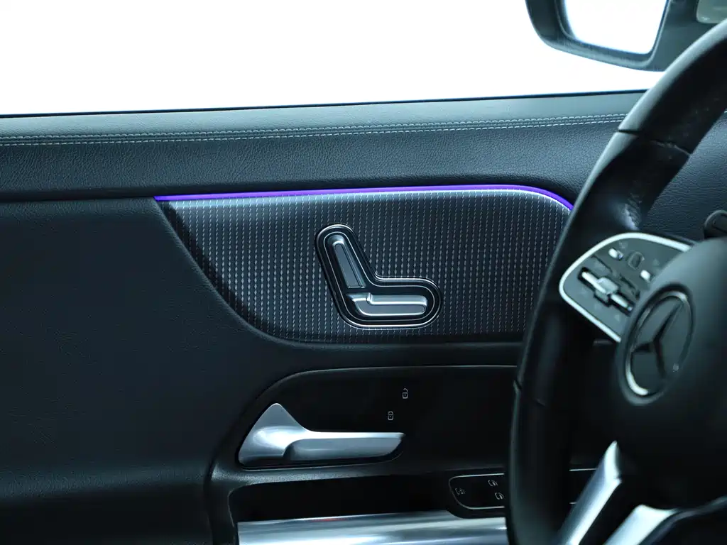 Mercedes-Benz EQA — миниатюра 30