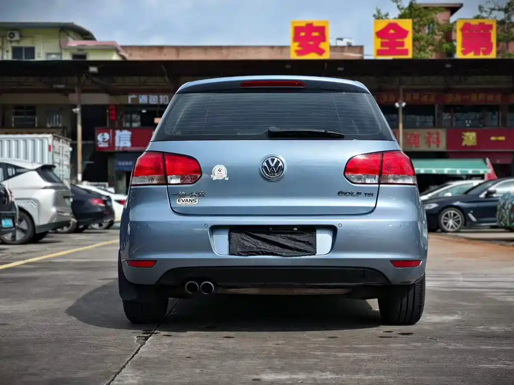 Volkswagen Golf — миниатюра 6
