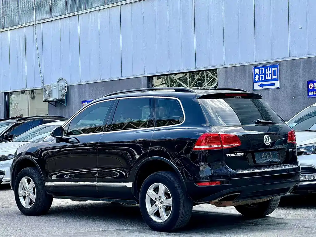 Volkswagen Touareg — миниатюра 7