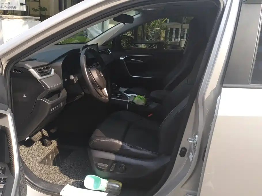 Toyota Wildlander — миниатюра 9