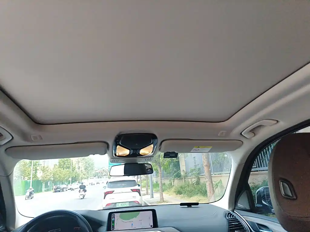 BMW X3 — миниатюра 19