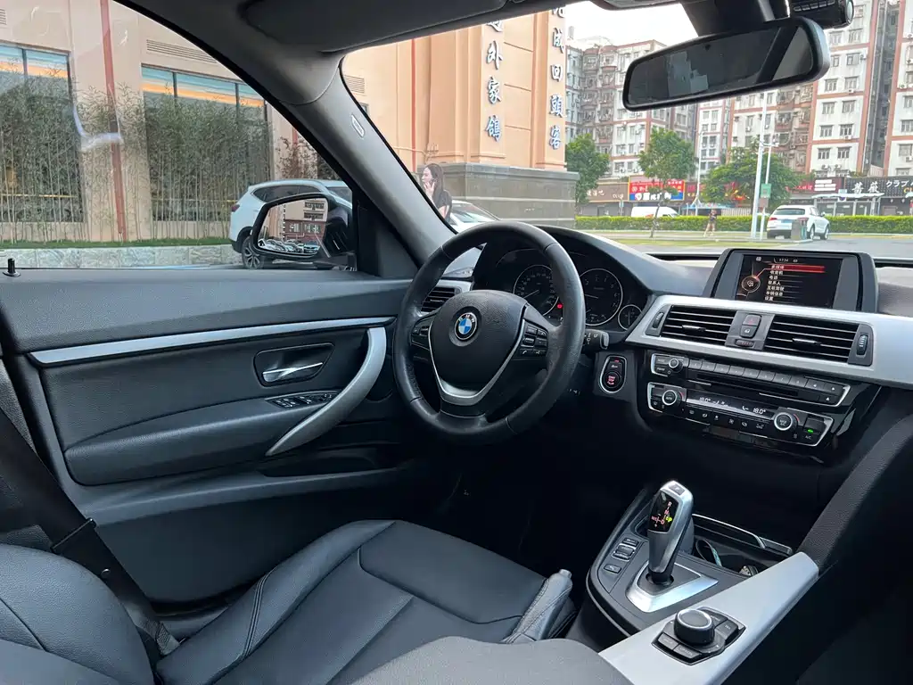 BMW 3 Series GT — миниатюра 24