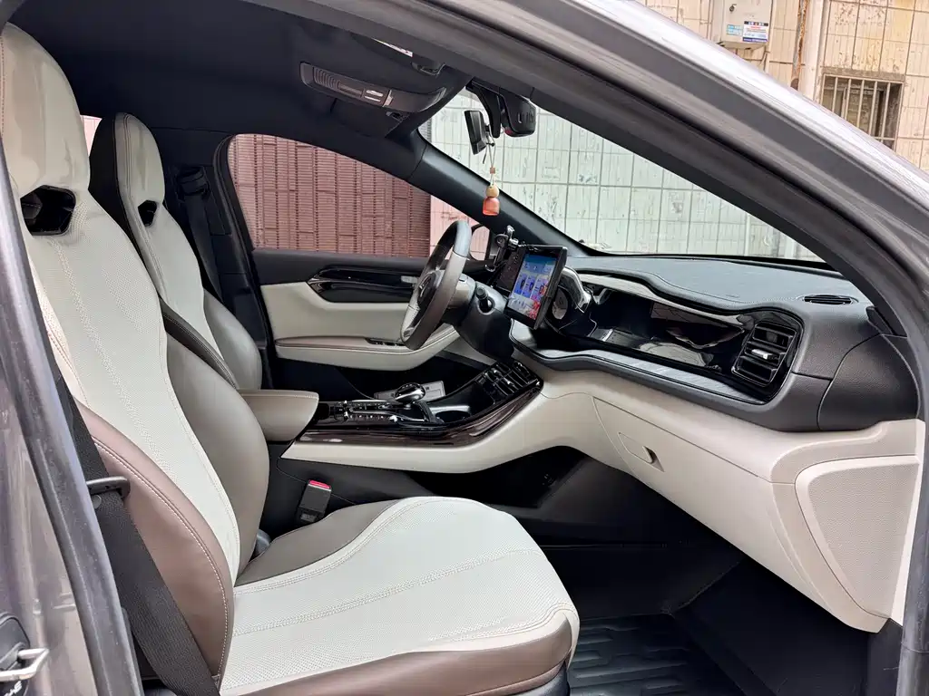 BYD Qin PLUS — миниатюра 10