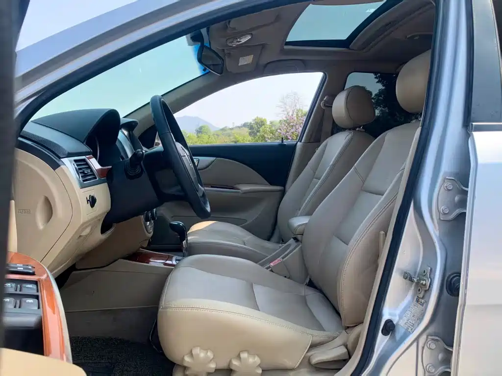 Buick Excelle — миниатюра 8