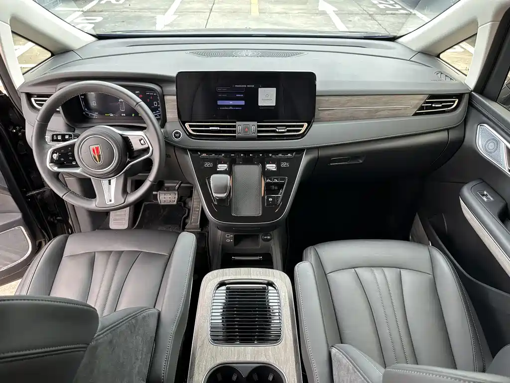 Hongqi Hongqi HQ9 PHEV — миниатюра 10