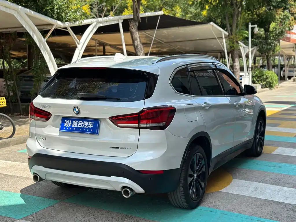 BMW X1 — миниатюра 8