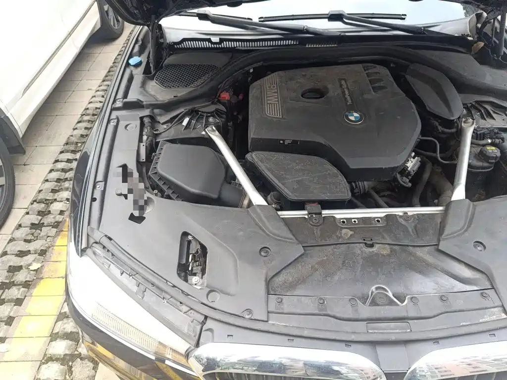 BMW 5 Series — миниатюра 20