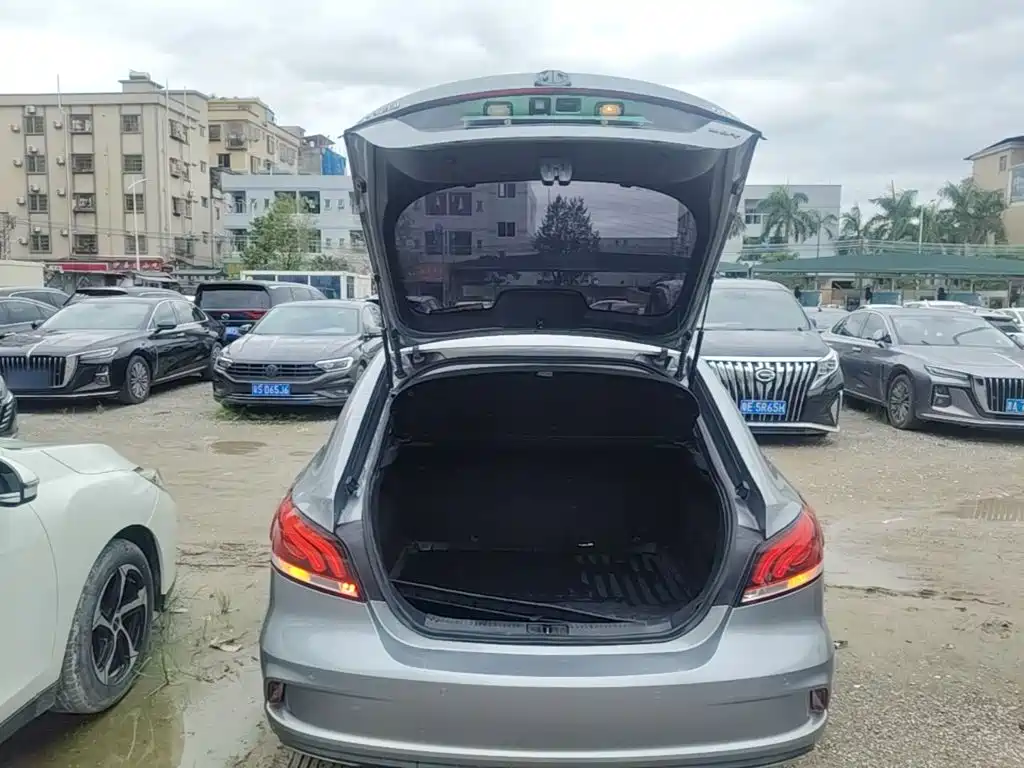MG MG6 — миниатюра 19