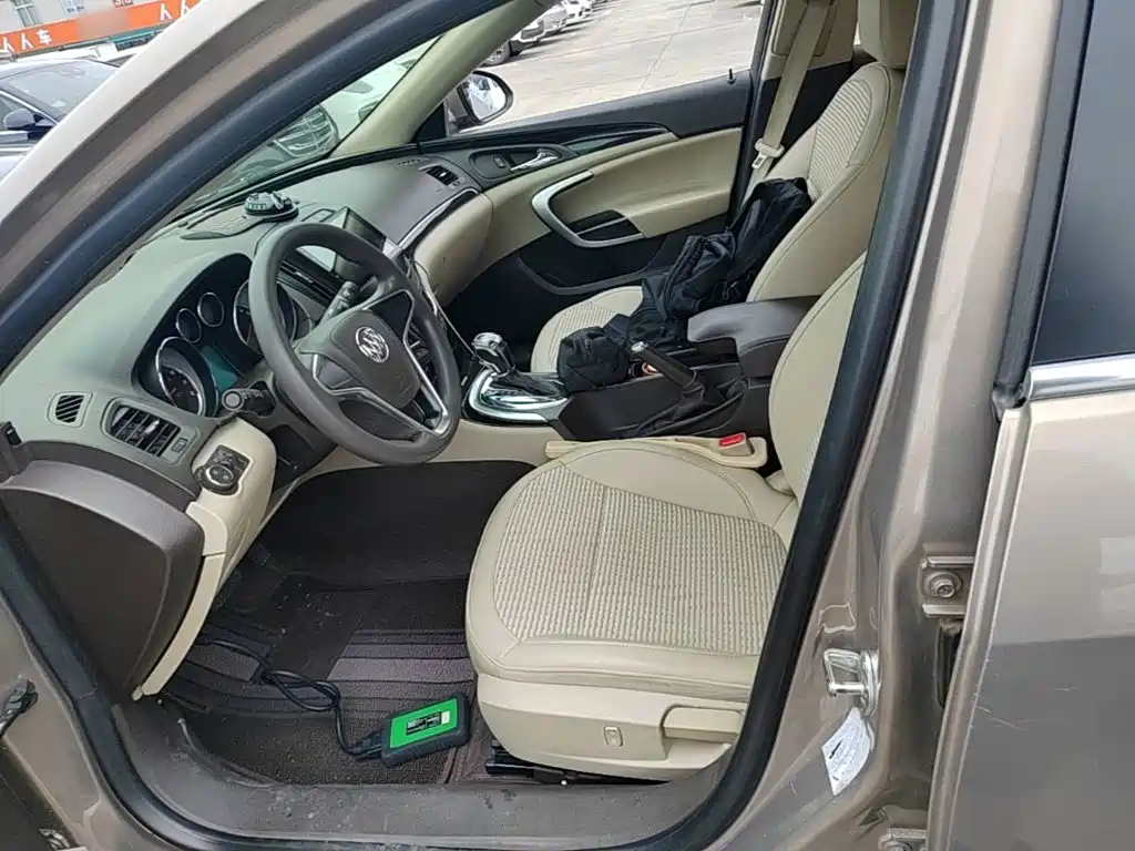 Buick Regal — миниатюра 15