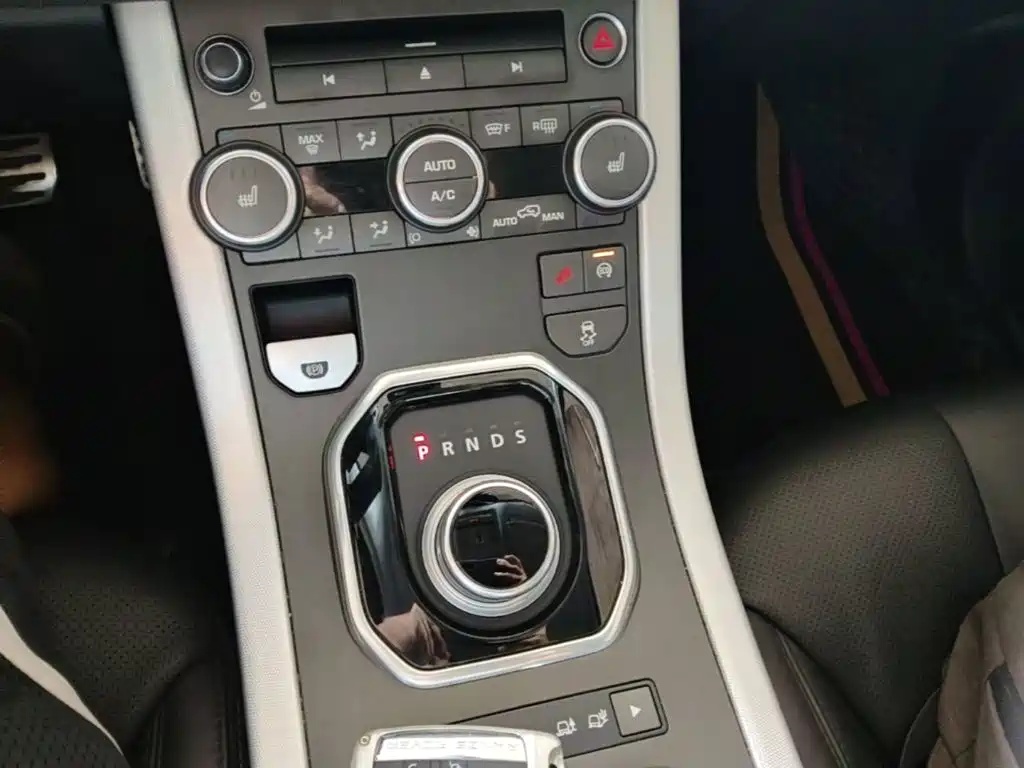 Land Rover Evoque (Import) — миниатюра 14