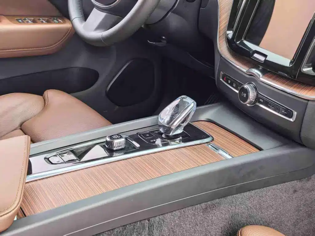 Volvo XC60 — миниатюра 17