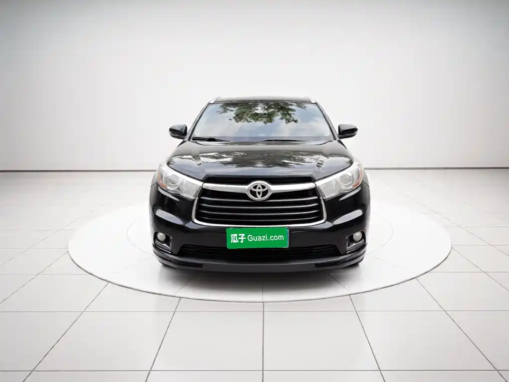 Toyota Highlander — миниатюра 2