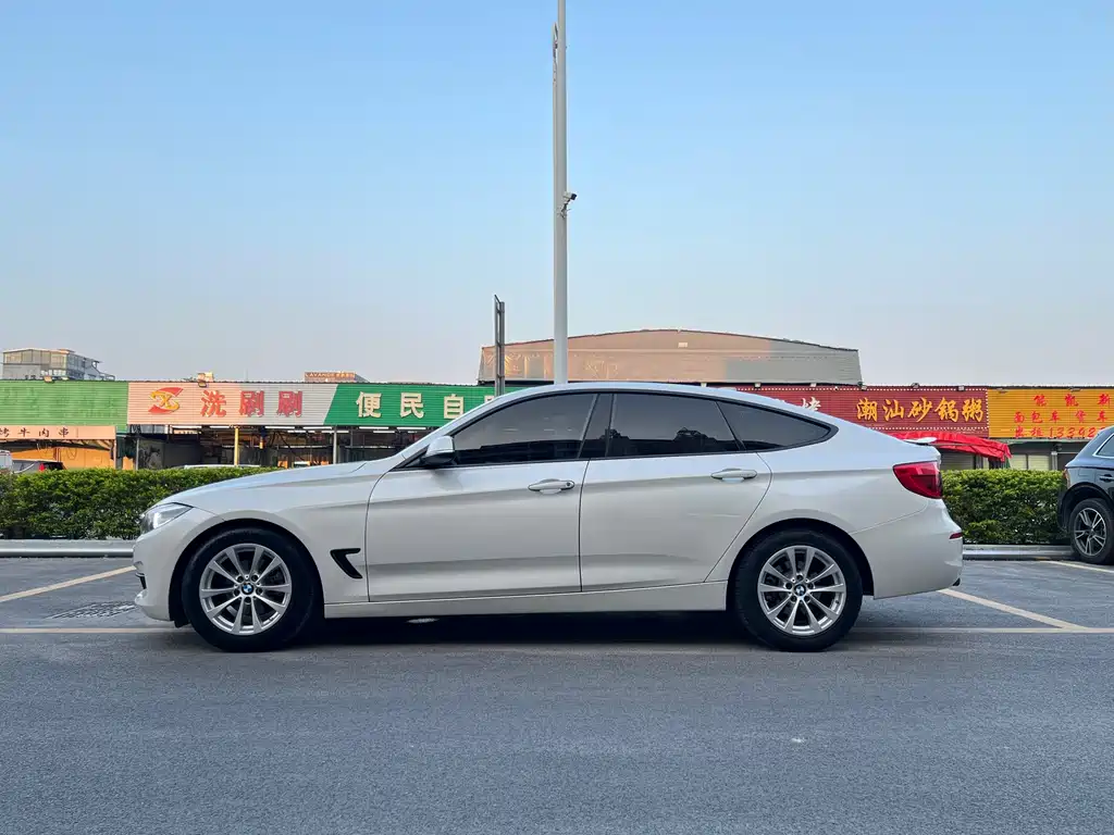 BMW 3 Series GT — миниатюра 8