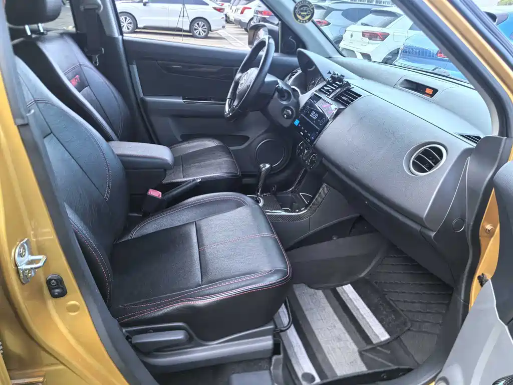 Suzuki Swift — миниатюра 13