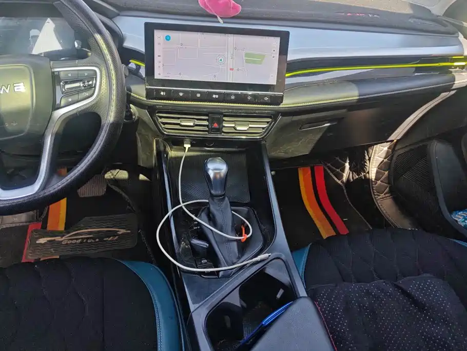 Roewe i5 — миниатюра 13