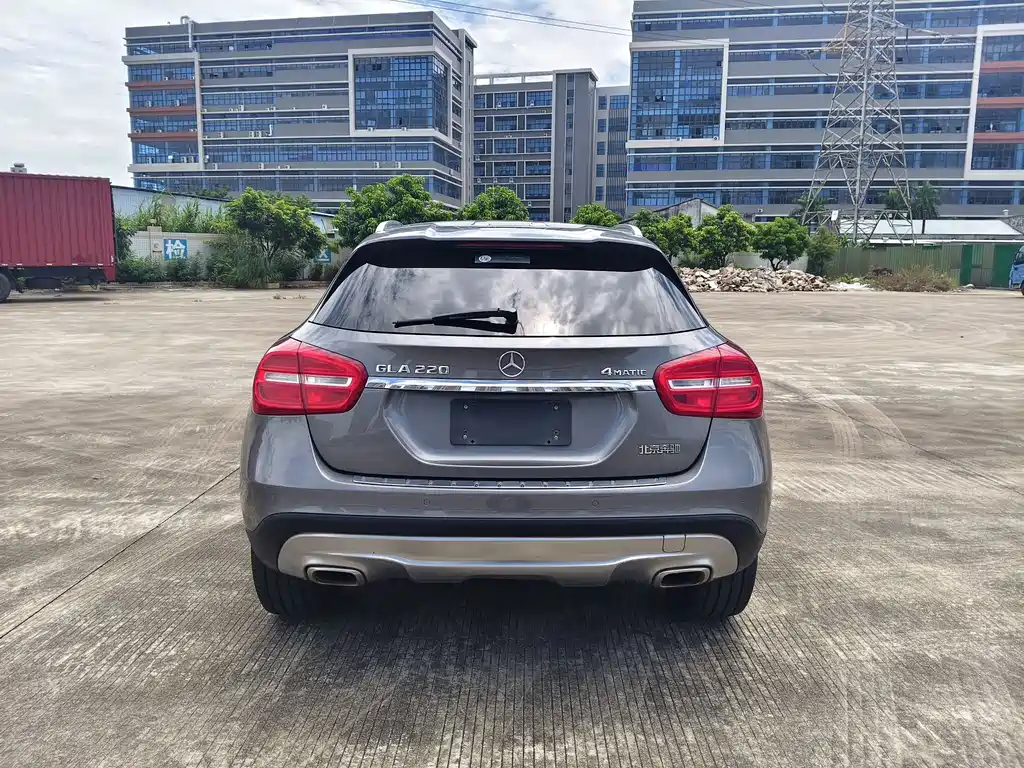 Mercedes-Benz GLA — миниатюра 5