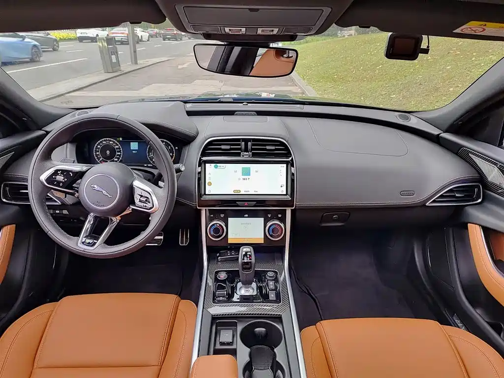 Jaguar XEL 2024 2.0T 250PS R-DYNAMIC S Sport