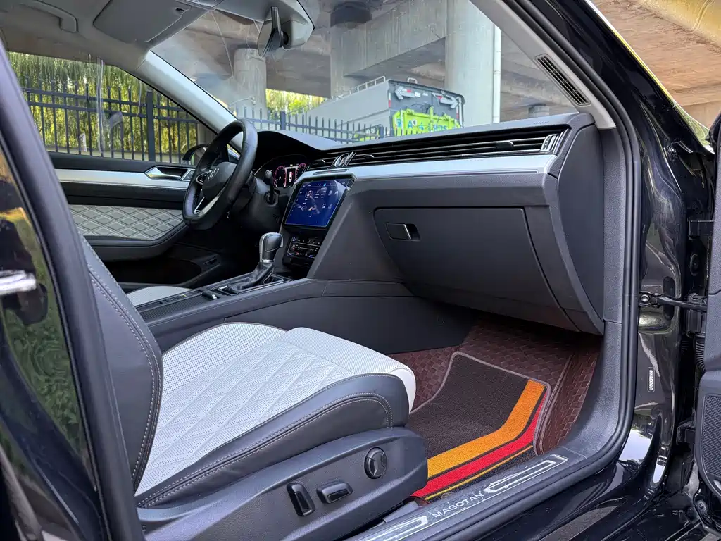 Volkswagen Magotan — миниатюра 9