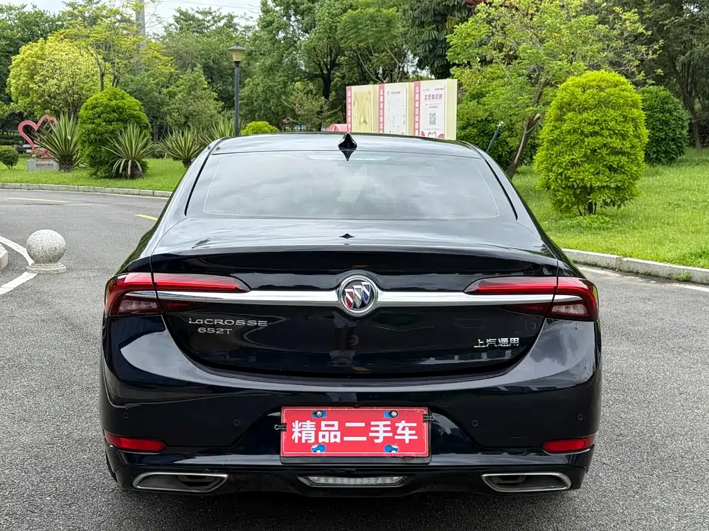 Buick LaCrosse — миниатюра 6