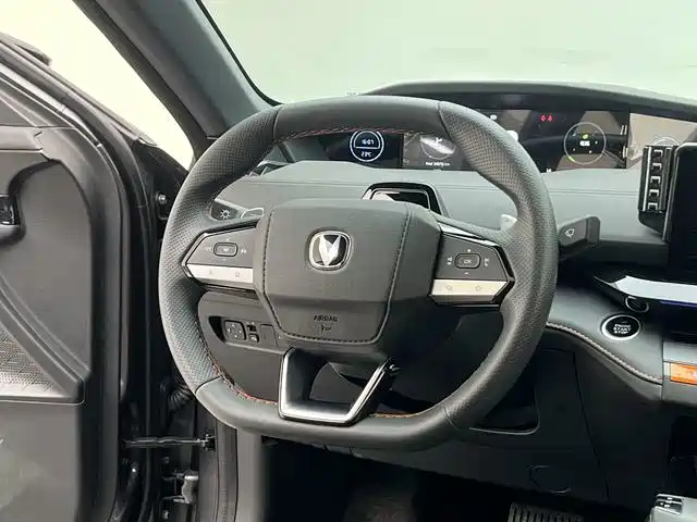 Changan UNI-V — миниатюра 10