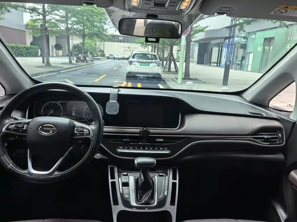 GAC Motor Trumpchi M6 — миниатюра 8