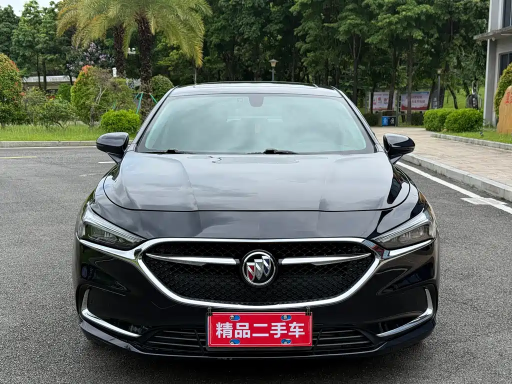 Buick LaCrosse — миниатюра 2