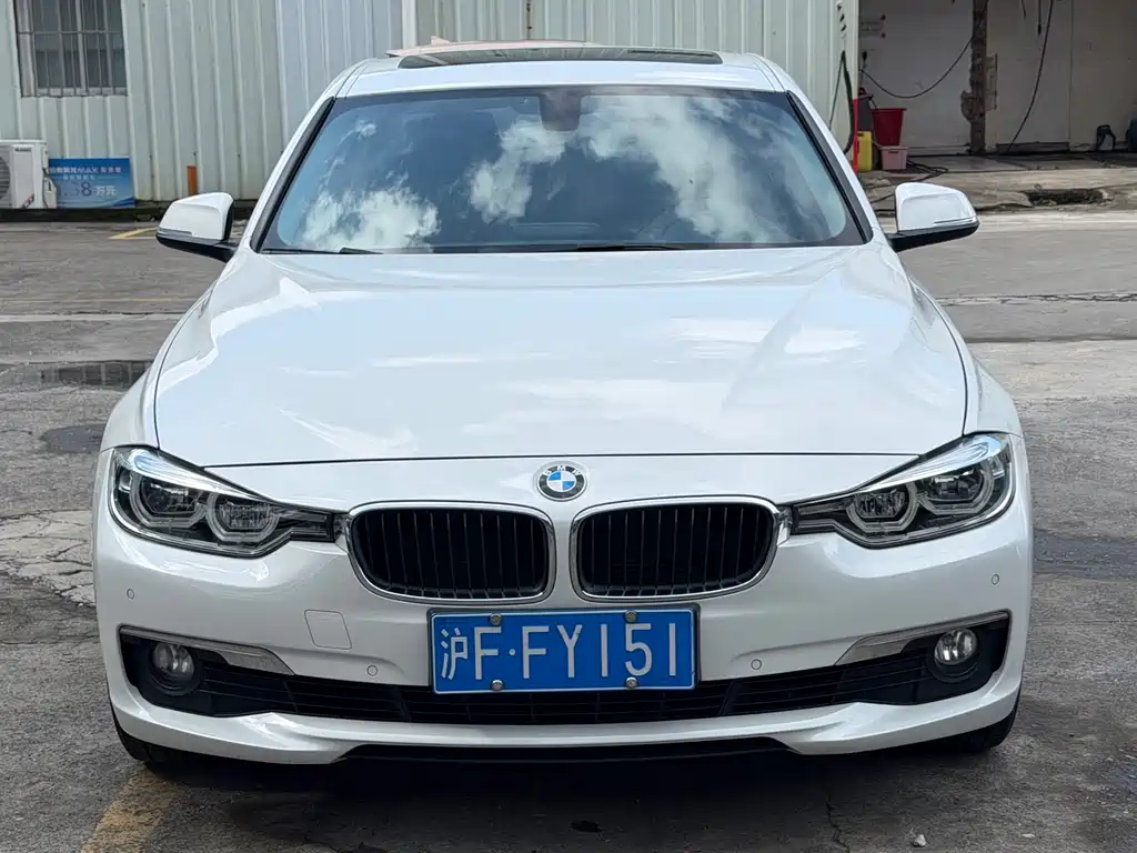 BMW 3 Series — миниатюра 2