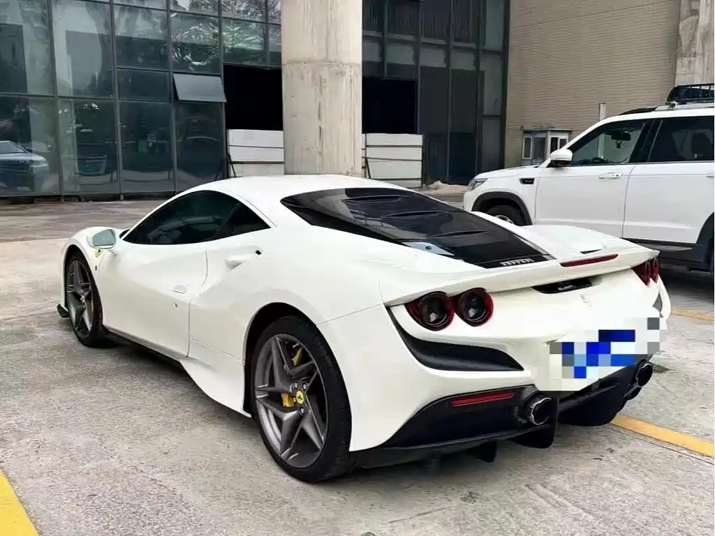 Ferrari F8 2019 Tributo 3.9T V8