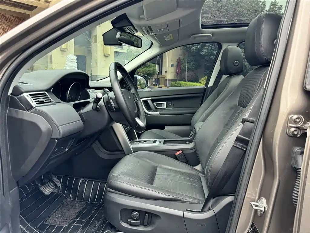 Land Rover Discovery Sport — миниатюра 4