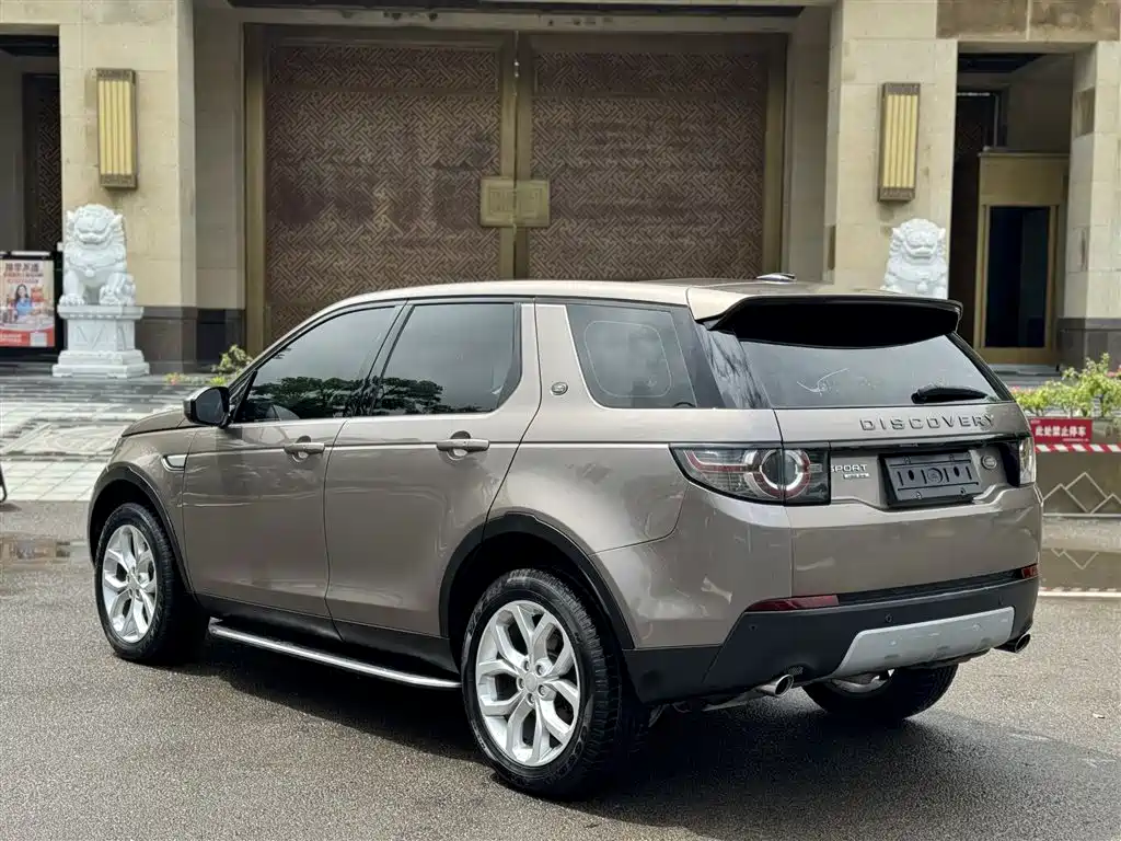 Land Rover Discovery Sport — миниатюра 16