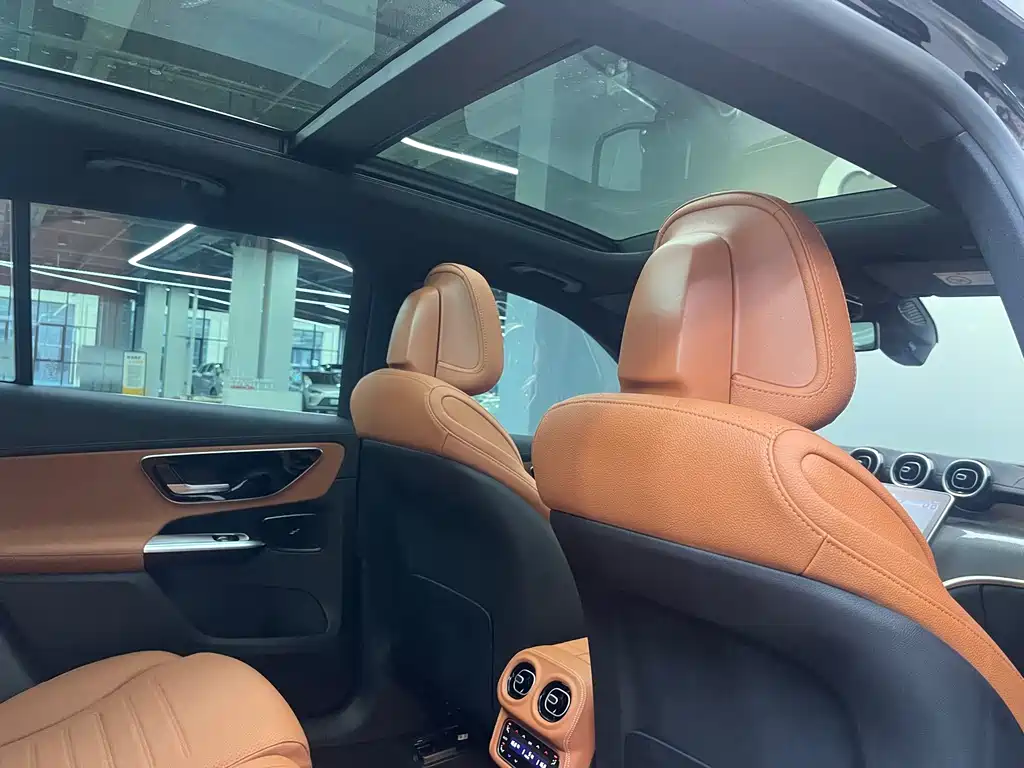 Mercedes-Benz GLC — миниатюра 9