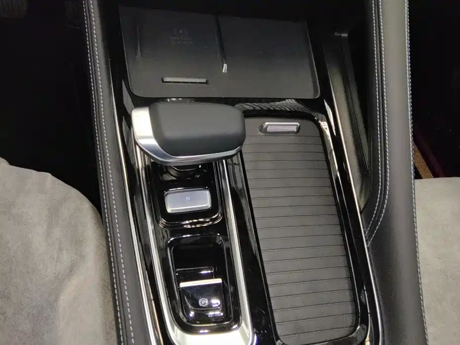 Geely Xingrui — миниатюра 16