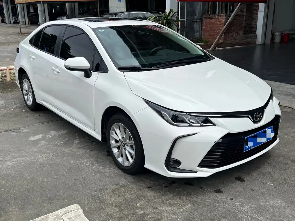 Toyota Corolla — миниатюра 3