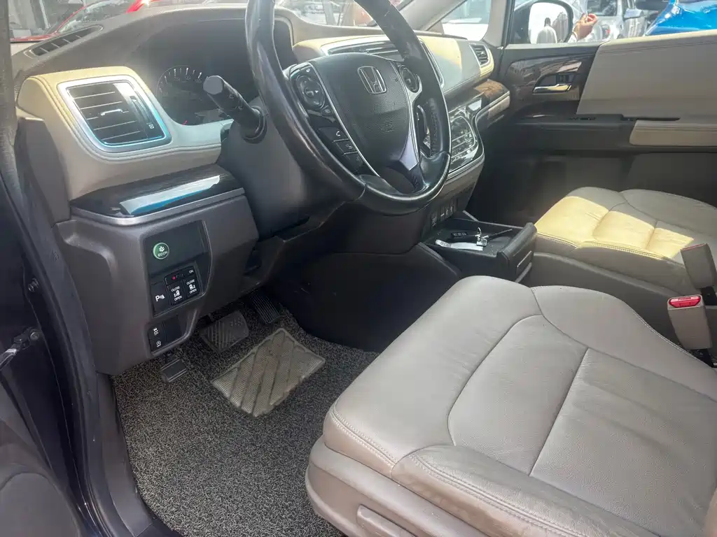 Honda Odyssey — миниатюра 13