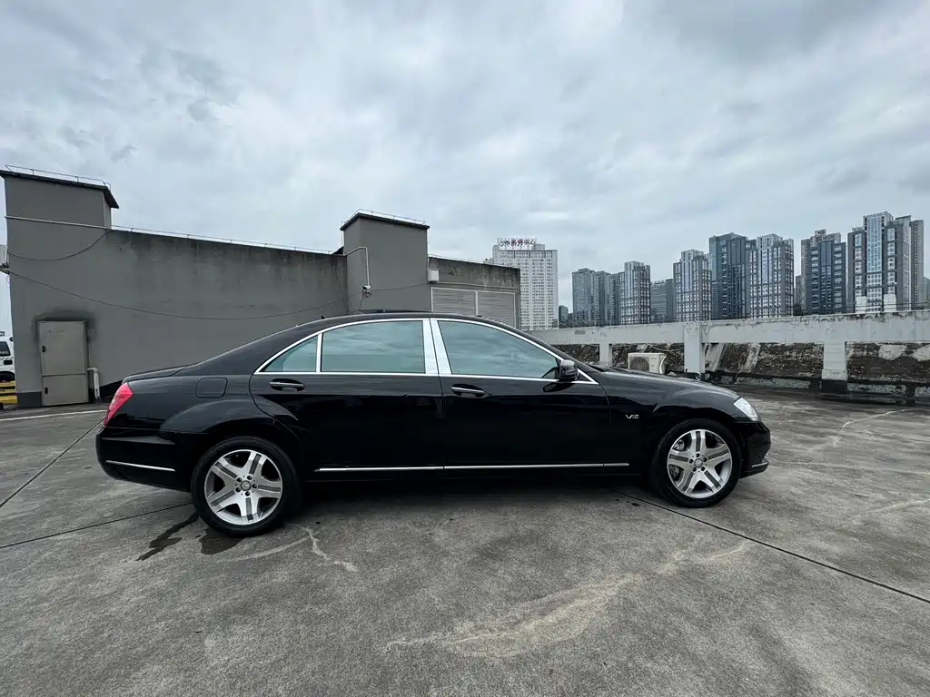 Mercedes-Benz S-Class — миниатюра 7