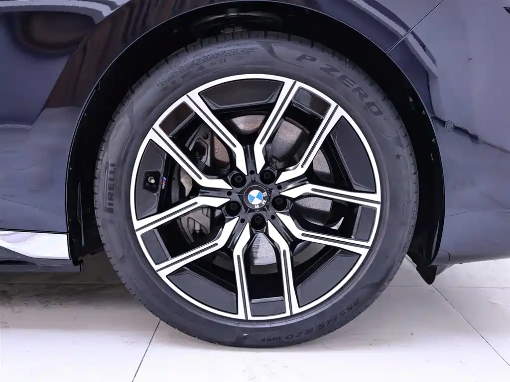 BMW i7 2023 eDrive50L Lead M Sport