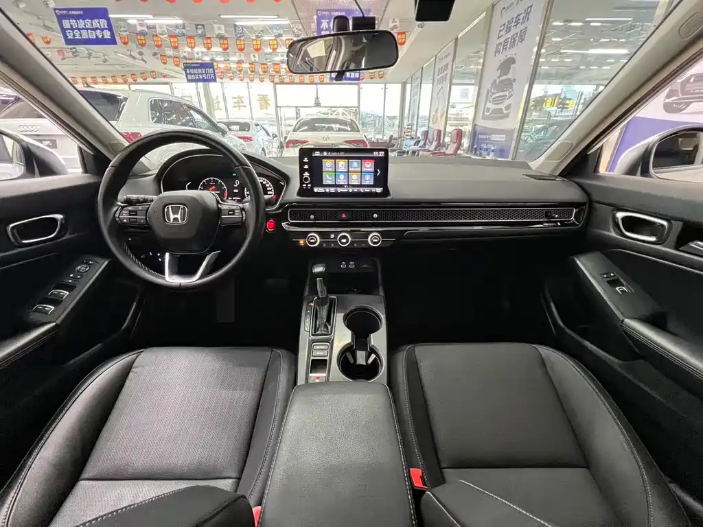 Honda Civic — миниатюра 8