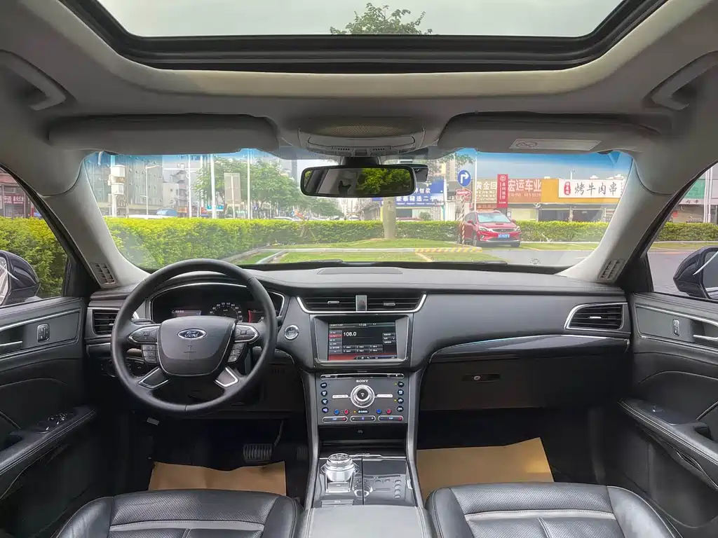 Ford Taurus — миниатюра 10