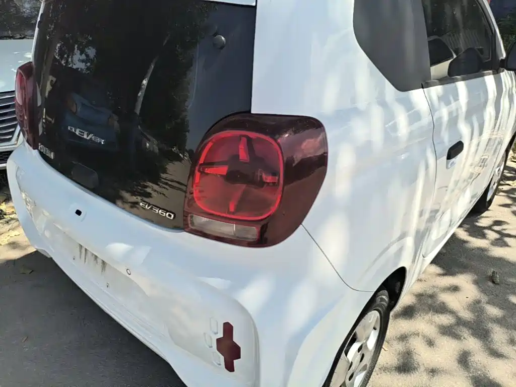 Roewe Clever — миниатюра 8