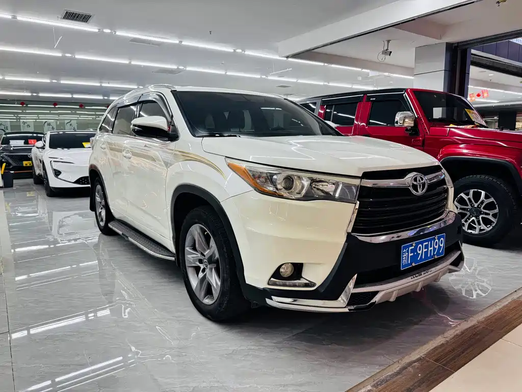 Toyota Highlander — миниатюра 3