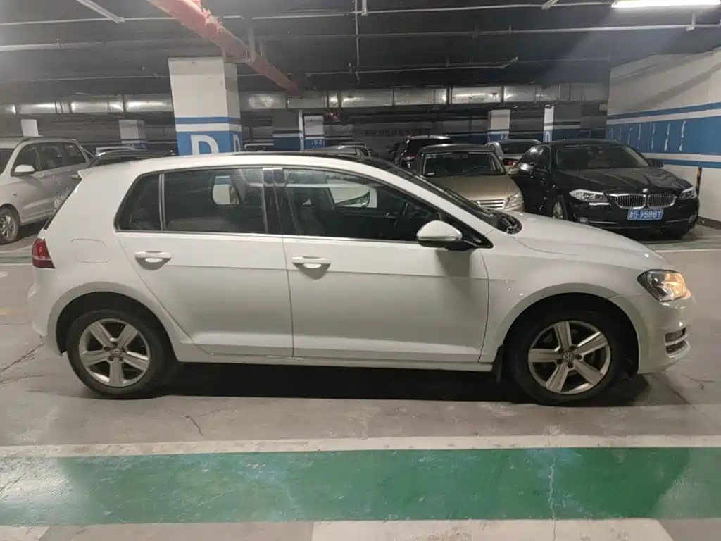 Volkswagen Golf — миниатюра 26