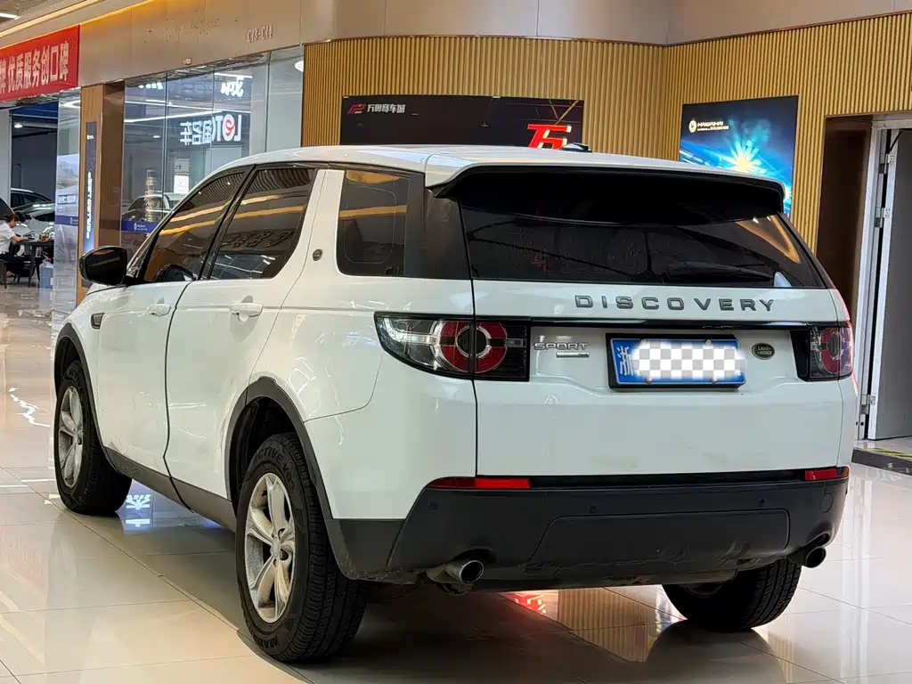 Land Rover Discovery Sport — миниатюра 4