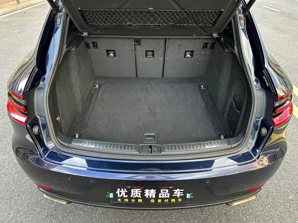 Porsche Macan — миниатюра 10