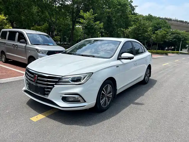 2019 Roewe i5