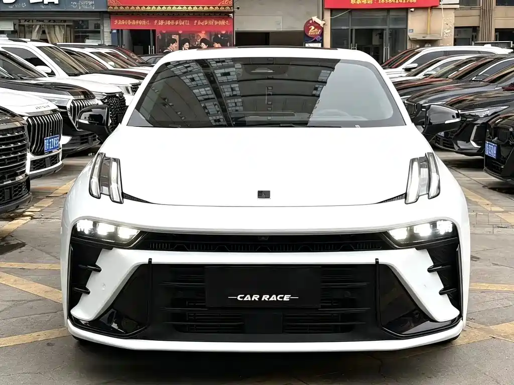Lynk & Co 03 — миниатюра 2